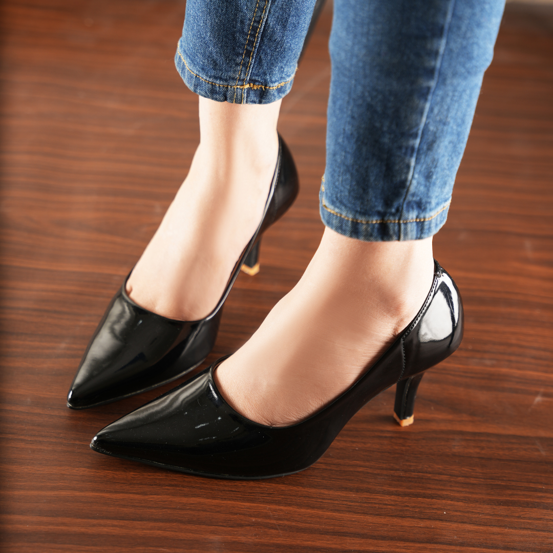 Classic Black Heel