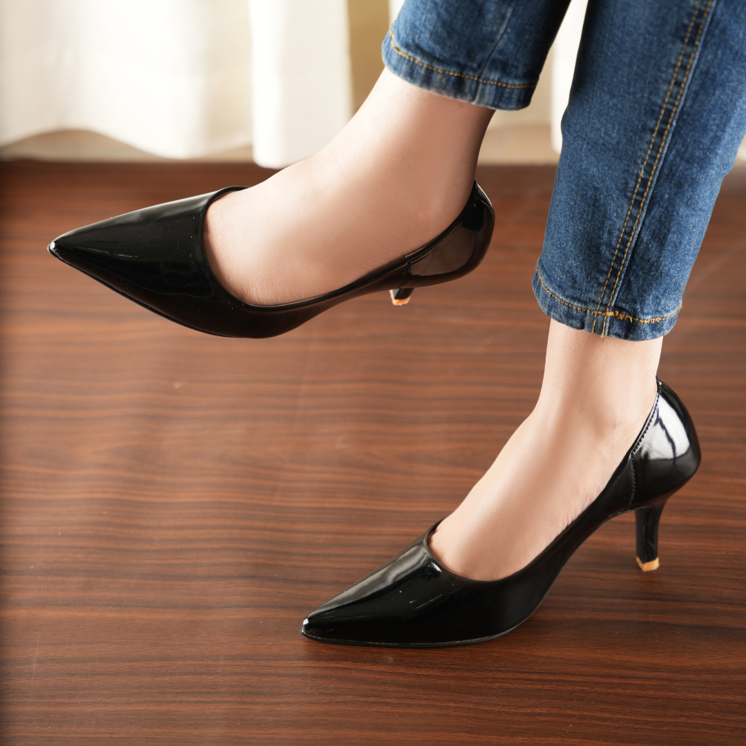 Classic Black Heel